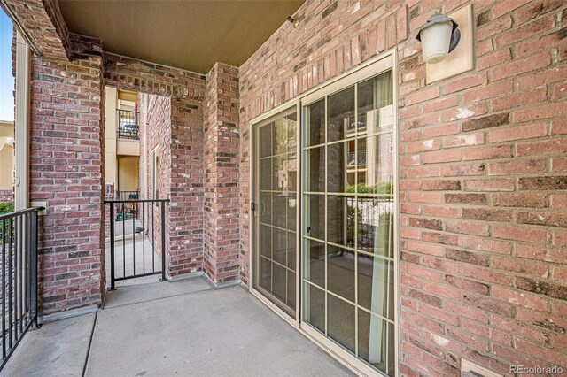 1144 Rockhurst Dr Unit 105, Highlands Ranch, CO 80129 - balcony featuring a porch