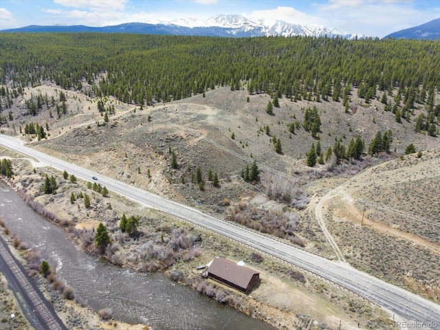 bird's eye view featuring a mountain view