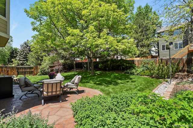 2146 S Ellis Ct, Lakewood, CO 80228 - view of yard with a patio area