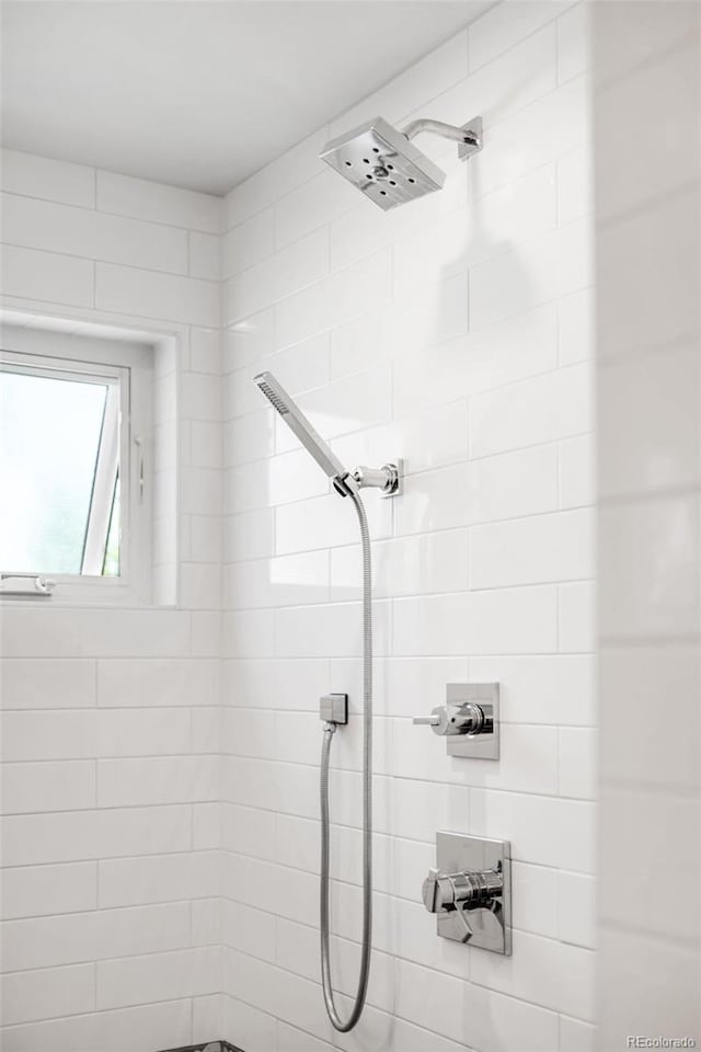 3617 Shoshone St, Denver, CO 80211 - bathroom with a tile shower