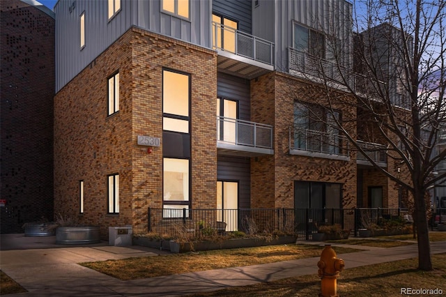 2530 Lawrence St Unit Ra101, Denver, CO 80205 - view of building exterior