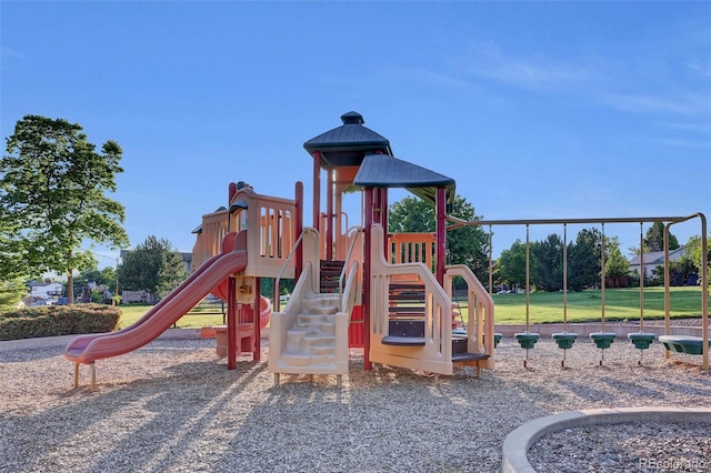 8489 S Quay St, Littleton, CO 80128 - view of community playground