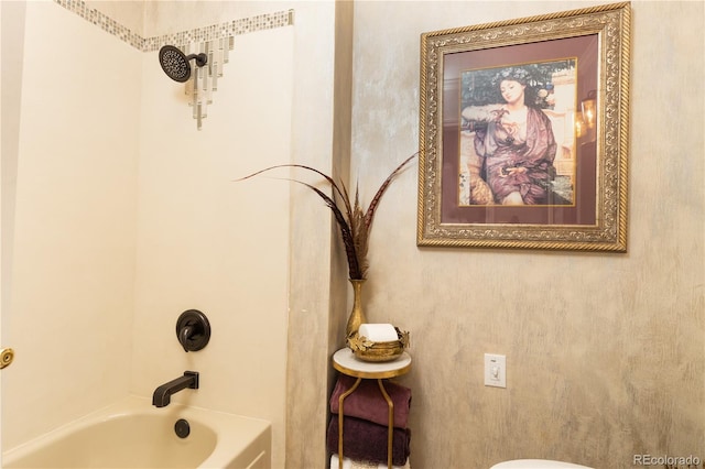 5298 Pony Creek Cir, Colorado Springs, CO 80919 - bathroom with toilet and tub / shower combination