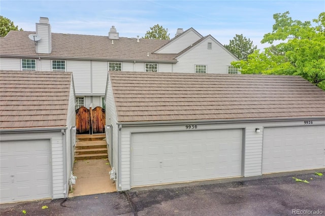 9930 W Progress Pl, Littleton, CO 80123 - view of garage