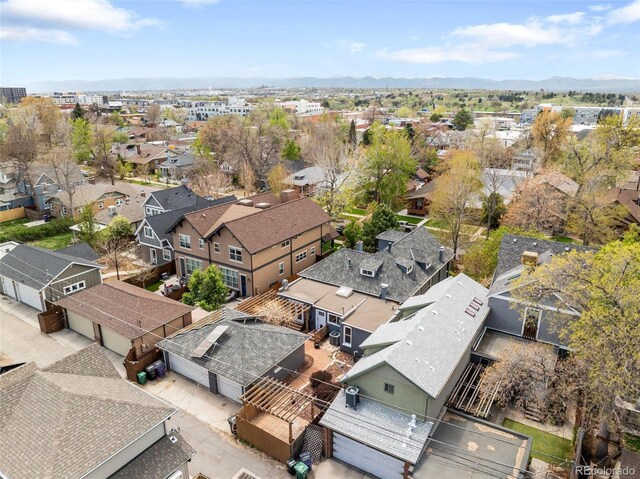 drone / aerial view featuring a residential view
