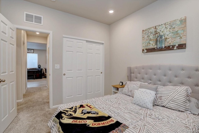 2785 Black Hawk Pl, Brighton, CO 80601 - bedroom featuring carpet floors, a closet, and recessed lighting