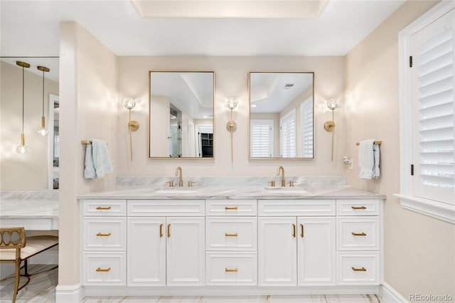1164 S High St, Denver, CO 80210 - full bath featuring double vanity