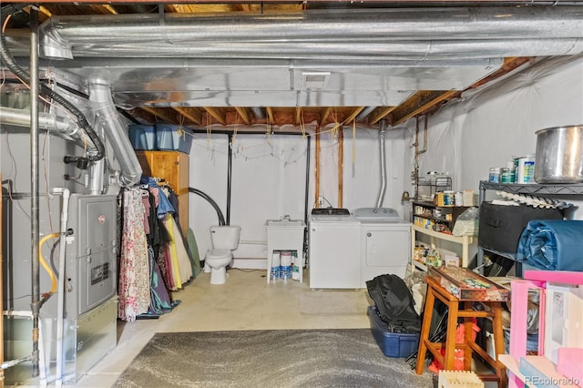 4363 E Andover Ave, Castle Rock, CO 80104 - unfinished below grade area with washing machine and clothes dryer and heating unit