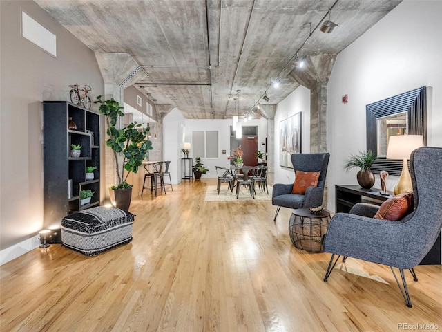 1449 Wynkoop St Unit 305, Denver, CO 80202 - living area featuring wood finished floors