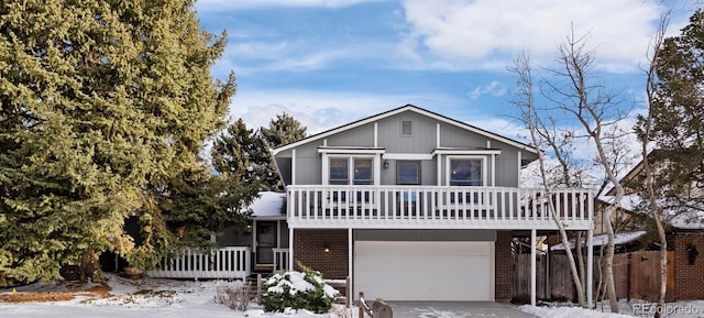 view of front of house featuring a garage