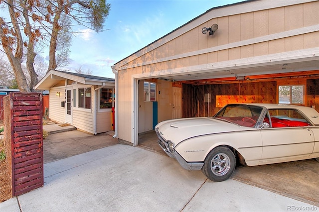 2370 S Meade St, Denver, CO 80219 - garage featuring fence