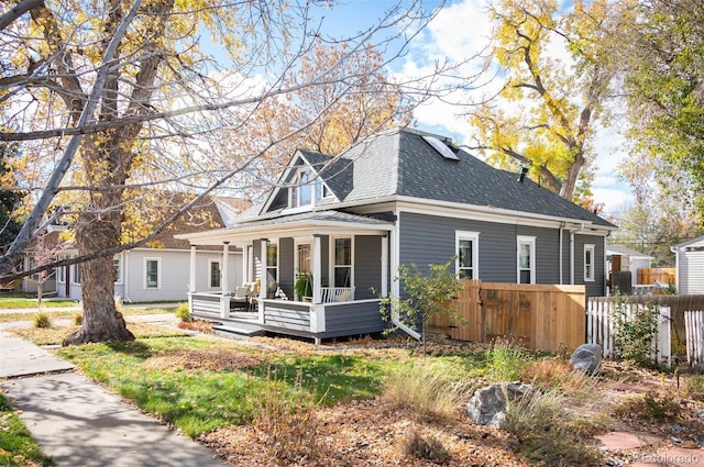 view of front of home with covered porch