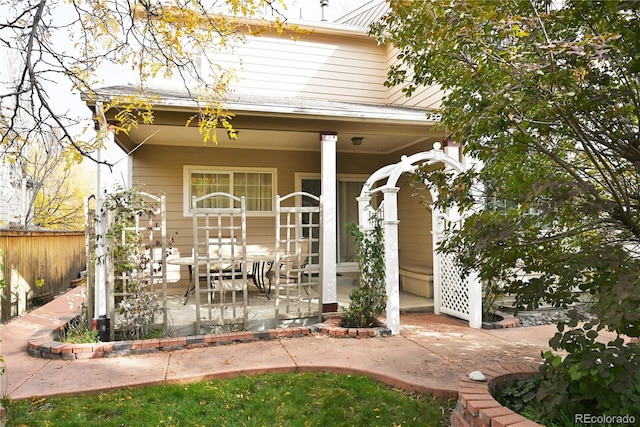 exterior space featuring a porch