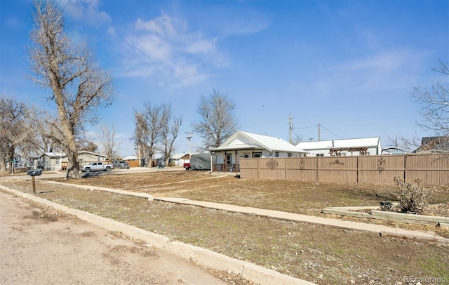 view of yard featuring fence