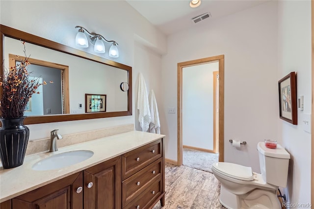 903 High Rd, Manitou Springs, CO 80829 - bathroom featuring vanity and toilet