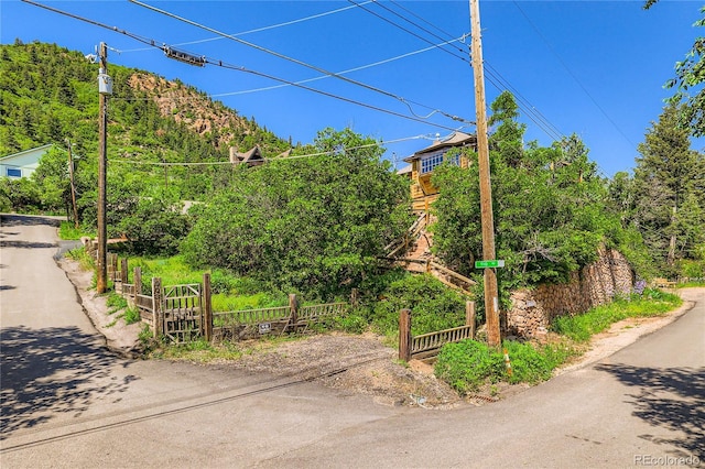 903 High Rd, Manitou Springs, CO 80829 - view of road