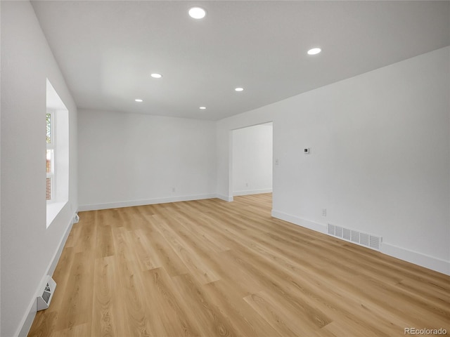 8694 E Eastman Ave, Denver, CO 80231 - empty room featuring recessed lighting and light wood finished floors