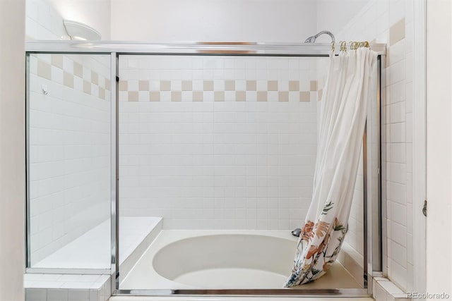 4231 S Fairplay Cir # E, Aurora, CO 80014 - full bathroom with tiled shower / bath combo