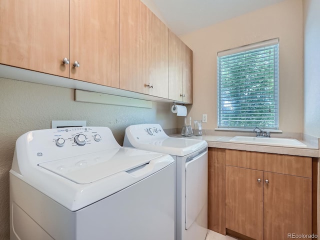 14064 E Whitaker Dr, Aurora, CO 80015