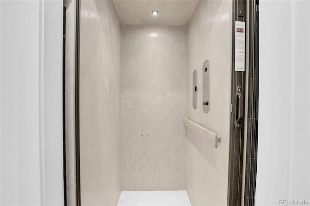 300 S Franklin St, Denver, CO 80209 - elevator