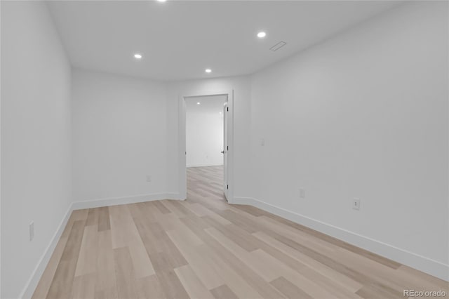 300 S Franklin St, Denver, CO 80209 - empty room featuring recessed lighting and light wood finished floors