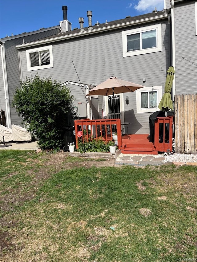 2285 S Jasper Way Unit A, Aurora, CO 80013 - back of house featuring a wooden deck