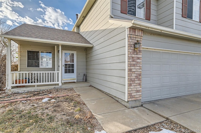 property entrance featuring covered porch