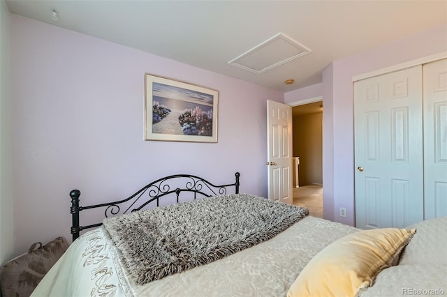 bedroom with a closet