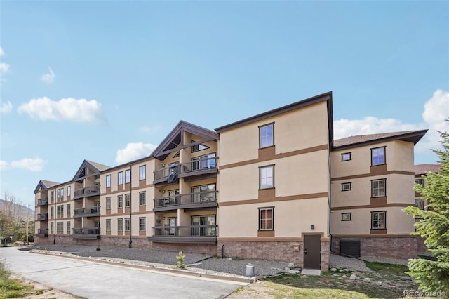 22787 US Highway 6 Unit 302, Keystone, CO 80435 - view of apartment building / complex