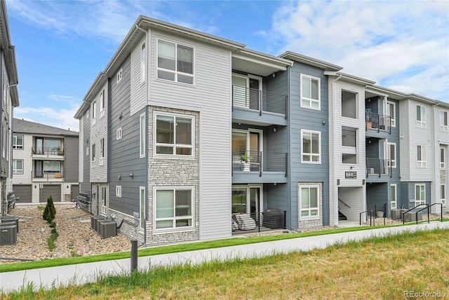 16841 Askins Loop Unit 206, Parker, CO 80134 - photo 2