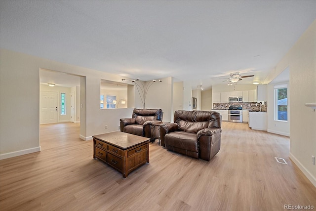 10441 Beech St, Littleton, CO 80125 - photo 6