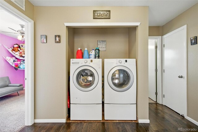 5552 Odessa St, Denver, CO 80249 - clothes washing area featuring washer and dryer, dark wood-type flooring, a ceiling fan, and baseboards