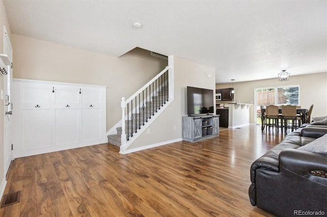 1753 Hogan Ct, Castle Rock, CO 80109 - photo 2