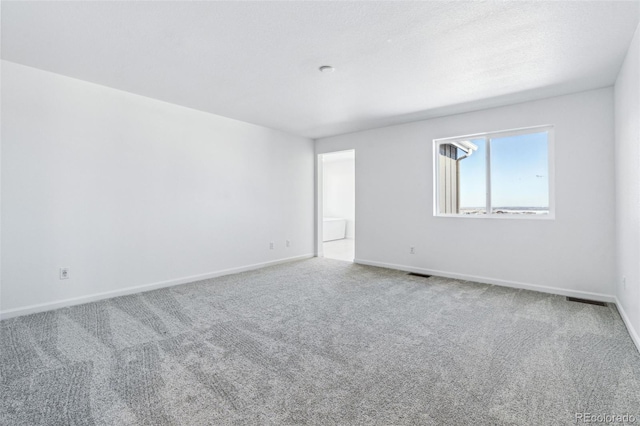 empty room with carpet