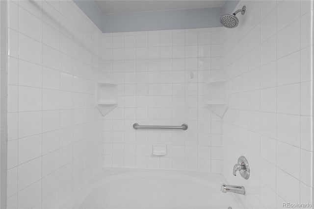 12711 Colorado Blvd Unit 1116, Thornton, CO 80241 - full bathroom with shower / bath combination