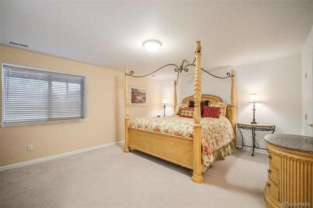 bedroom with carpet flooring