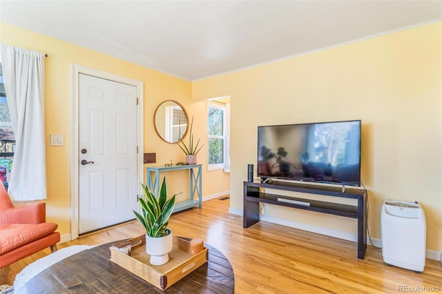 4476 S Lincoln St, Englewood, CO 80113 - living area with wood finished floors and baseboards