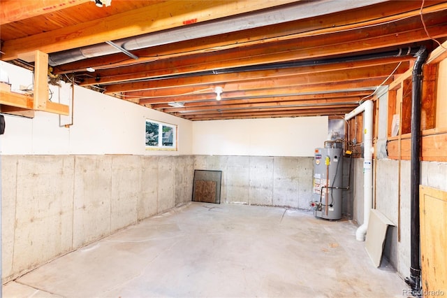 1168 E Kettle Pl, Centennial, CO 80122 - below grade area featuring gas water heater