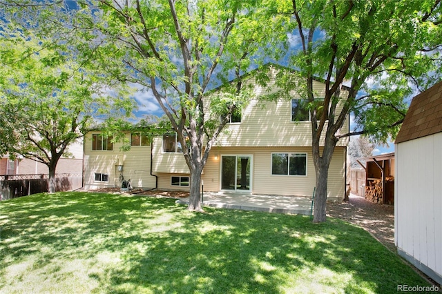 1168 E Kettle Pl, Centennial, CO 80122 - rear view of property featuring a patio area