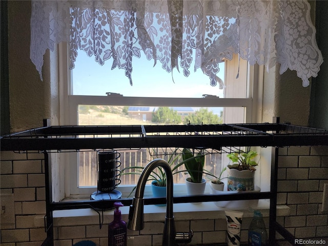 160 Shannon Ct, Rockvale, CO 81244 - view of balcony