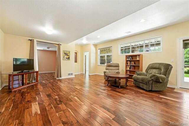 4944 W 107th Loop, Westminster, CO 80031 - sitting room featuring wood finished floors and recessed lighting