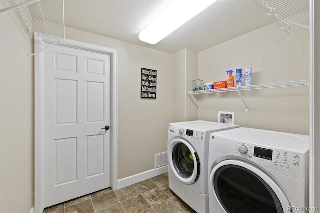 444 Pasada Way, Monument, CO 80132 - washroom featuring washer and dryer and baseboards