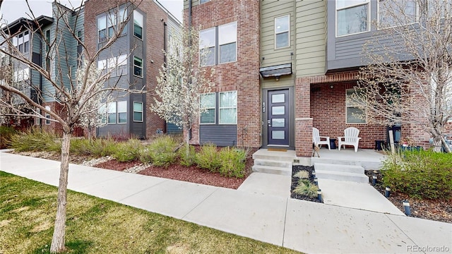 8742 E 47th Ave, Denver, CO 80238 - view of property