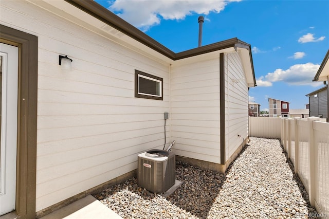 1047 Tyre Hts, Colorado Springs, CO 80916 - photo 25