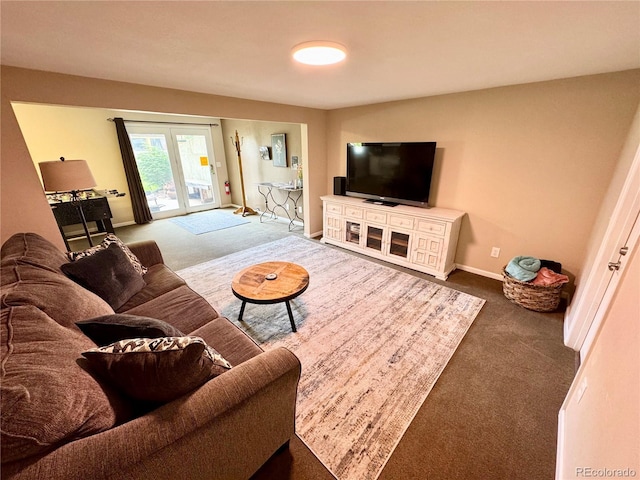 4949 W 13th St, Greeley, CO 80634 - living area featuring carpet and baseboards