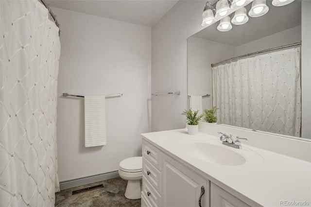 full bath featuring visible vents, toilet, vanity, and a shower with curtain