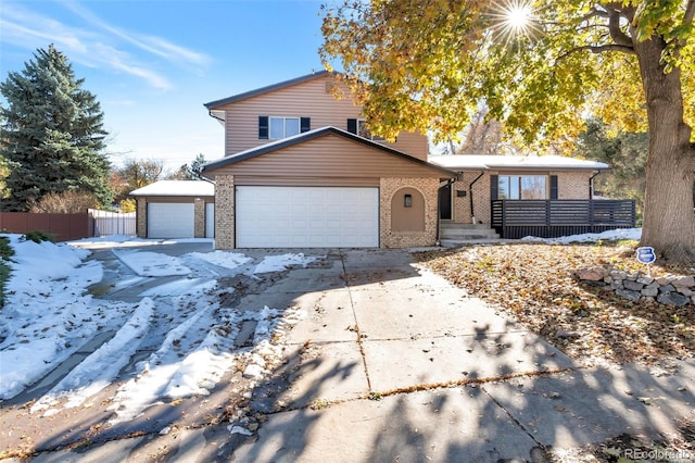 view of front of property featuring a garage