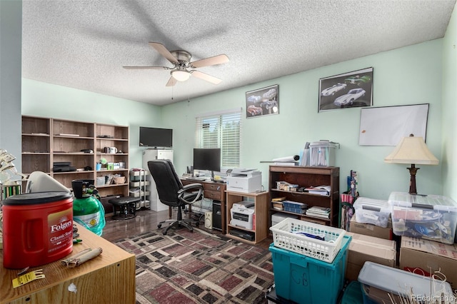 717 Anderson St, Castle Rock, CO 80104 - photo 27