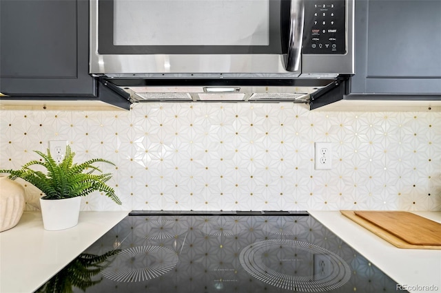 details with decorative backsplash