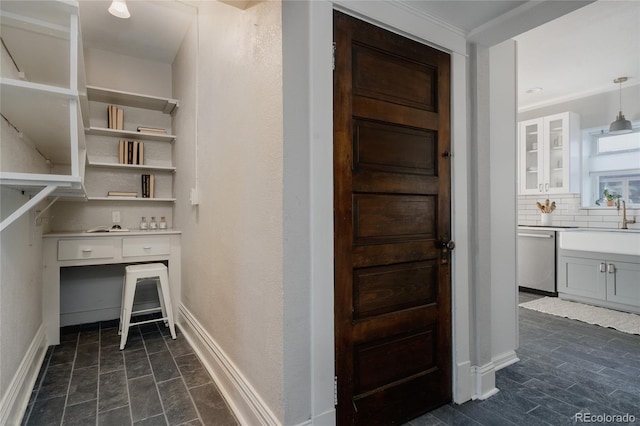 2096 S Logan St, Denver, CO 80210 - hall with a sink and baseboards